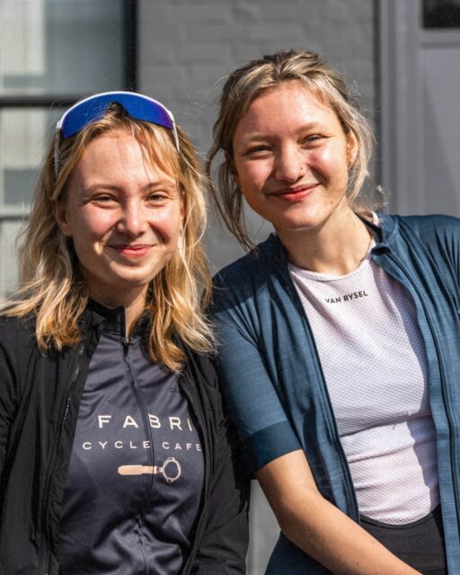 🙋♀️ In 2026 soll der Frauen/FLINTA Anteil weiter wachsen! Deshalb werden hier in den nächsten Wochen Teilnehmerinnen aus 2025 und 2025 vorgestellt. Das wird hoffentlich auch dich ermutigen, dabei zu sein!
Hintergrund ist, dass es bisher nicht zu 50% ausgeglichen war. Das ist allerdings wichtig, um das Event vielfältiger, freundlicher und bunter zu werden zu lassen!
Statistiken bisher:
🗺️ Hackenpedder 2023 = 8%
🗺️ Hackenpedder 2024 = 19%
🏕️ Mai Overnighter 2025 = 47%
🗺️ Hackenpedder 2025 = 26%
🇩🇰 Shelter Attack 2025 = 31%
🌲 Weihnachts Overnighter = 44%
Es geht aber in die richtige Richtung!
🫵 Solltest auch du lust haben, dich hier zu zeigen oder zu Wort zu kommen, melde ich gern direkt per PN / Email bei Hackenpeddder!
Auf den Bildern Teilnehmerinnen aus 2024/2025 🥰
📸 @grvl_gunnar & @johann_kristan
#hackenpedder #bikepacking #stevensbikes #cyclingwomen #shelterattack