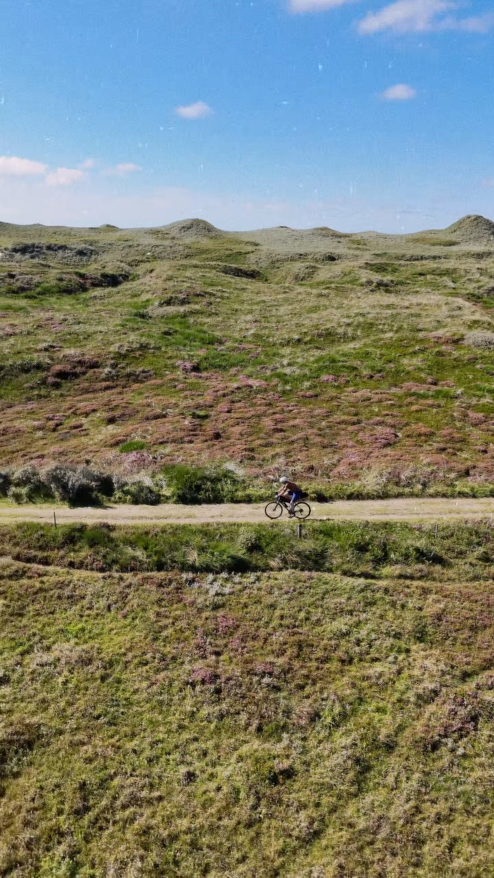 🇩🇰 Shelter Attack startet in wenigen Tagen 🌿 🛖 🌾 Die Vorfreude steigt!

Genau genommen am 3.9. um 10 Uhr! Ich weiß gar nicht wer aufgeregter ist, die Teilnehmenden oder ich …

#hackenpedder #bikepacking #stevensbikes #neverstop #shelterattack
