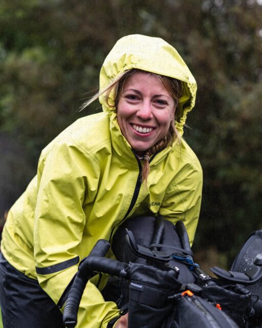 🛖 Bork Vikinghavn - Lachen dank Regen!
Hier treffen die beiden Routen aufeinander und eine kleine Shelter Anlage wurde kurzer Hand zum Paradies! Warmes Essen von Svea, Ole, Claudia und Jan … 🙏
📍Live Tracking Link in Bio
🙏 Danke für die Unterstützung
@stevensbikeshamburg @velocenterkiel @seeberger_1844
📸 Media-Team
@grvl_gunnar @isy.tnk @felixshlk @speichenbruch.cc
#hackenpedder #bikepacking #dänemark #shelterattack #stevensbikes